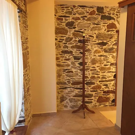 Appartamento 1872 Tonia, Two Level Cozy Stony *