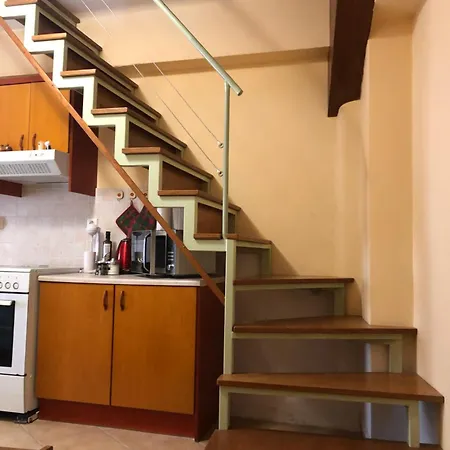 Appartamento 1872 Tonia, Two Level Cozy Stony