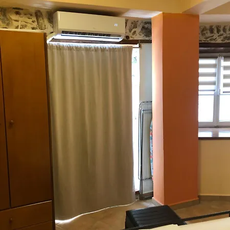 Appartamento 1872 Tonia, Two Level Cozy Stony Ermoupoli